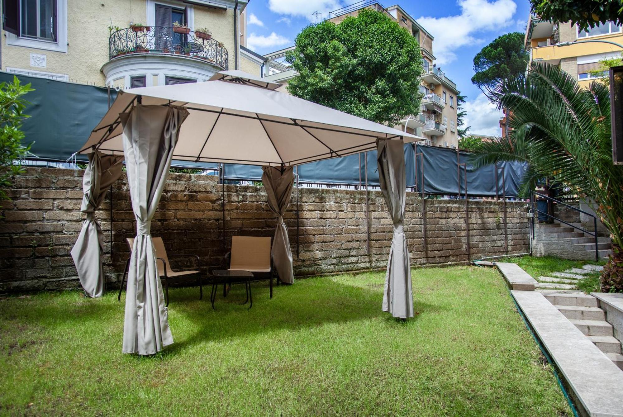 Garden City House Roma - Casa Con Giardino Privato Екстериор снимка